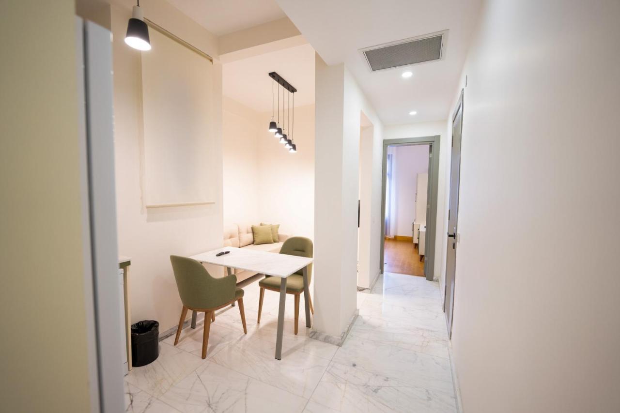 Monev Suites Hotel Istanbul Exterior photo